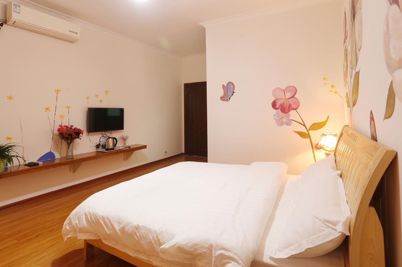 Flower House Girl Youth Hostel Zhangjiajie Exterior foto